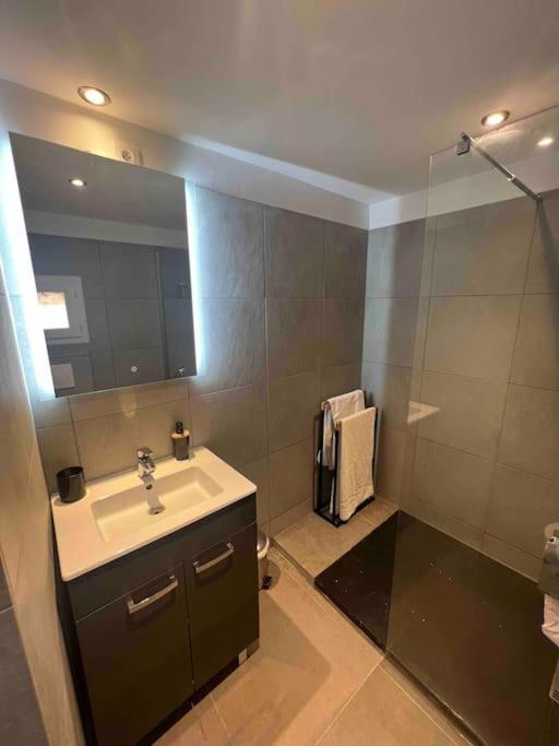 Magnifique T3 Duplex Apartment Aubagne Ngoại thất bức ảnh